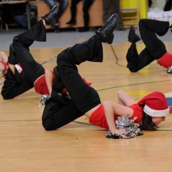 NOVOLETNI CHEERLEADING, DECEMBER 2008 